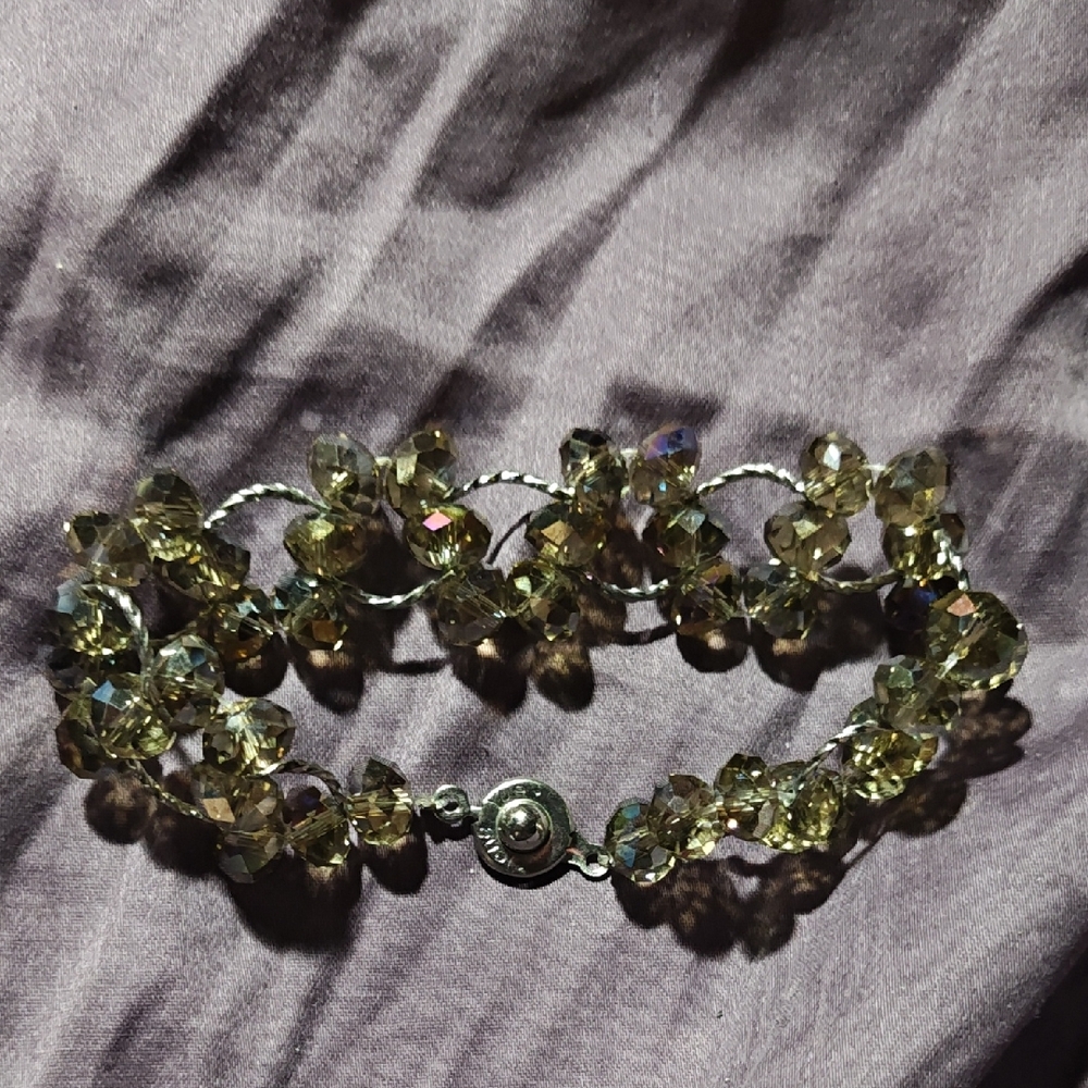 Teng Yue Crystal Bracelet